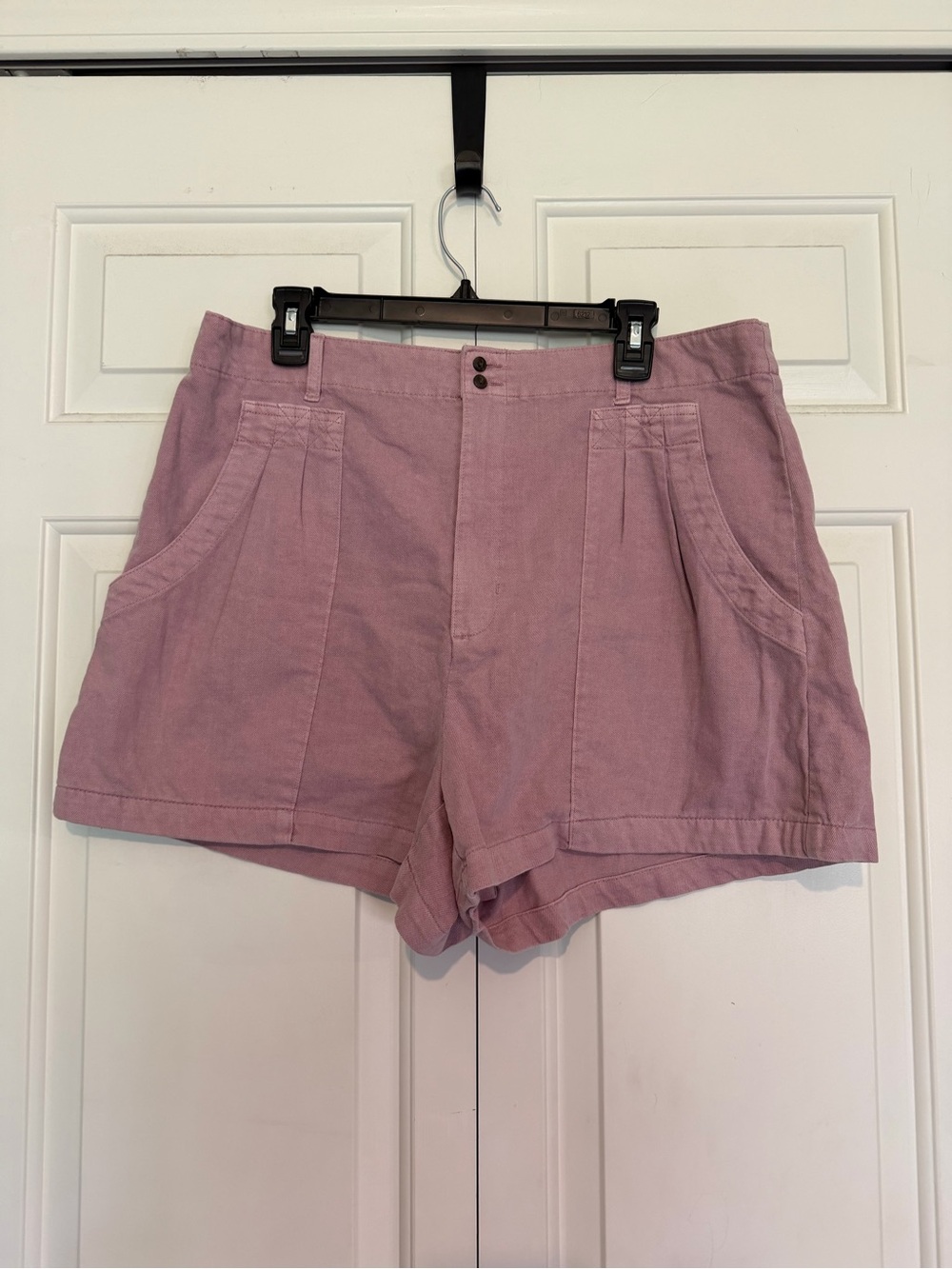 Universal Thread Pink High-Waist Casual Shorts